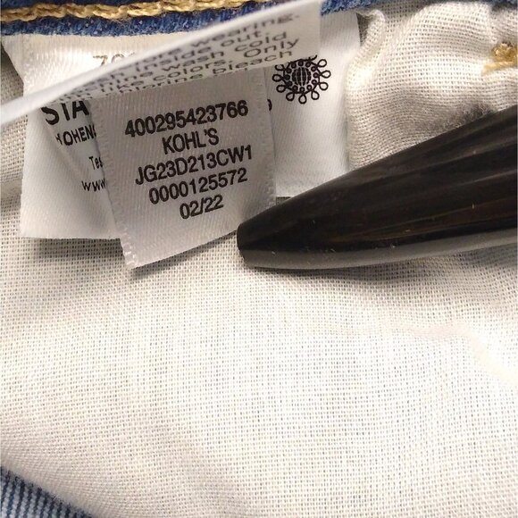 SO Super High Rise Curvy Jegging Tag Size 7/28W Actual 26x28 Distressed Denim - Picture 5 of 9